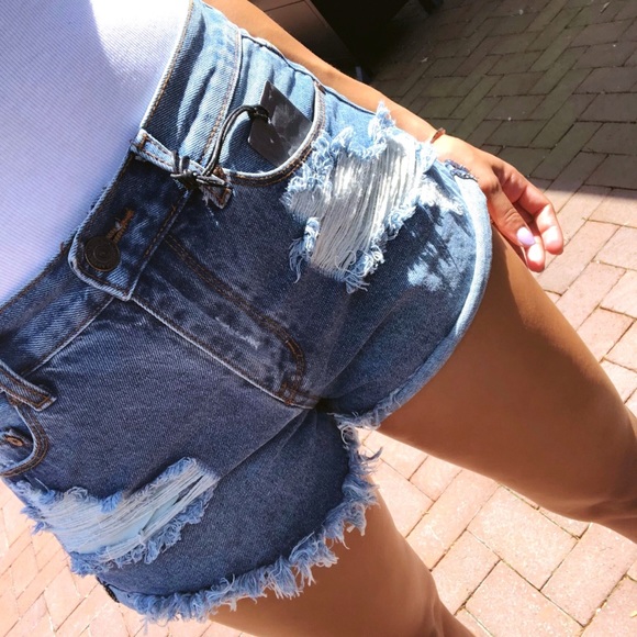 Pants - ‘SELENAS High waisted denim short
